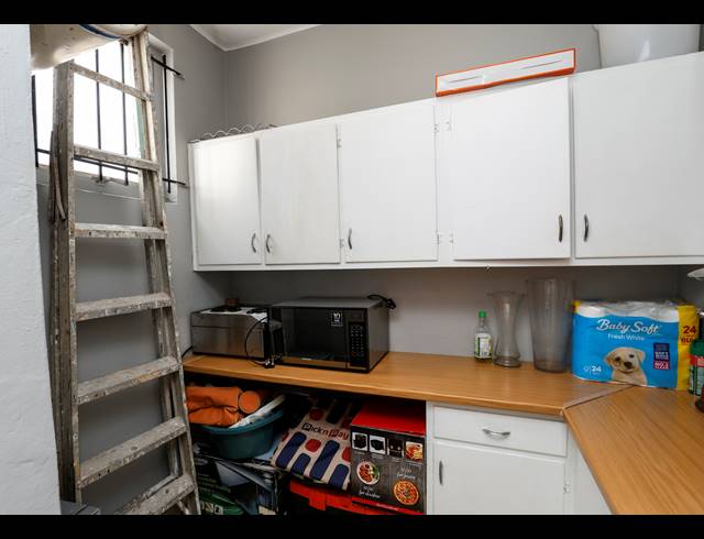 4 BEDROOM APARTMENT FOR SALE IN SOUTH BEACH